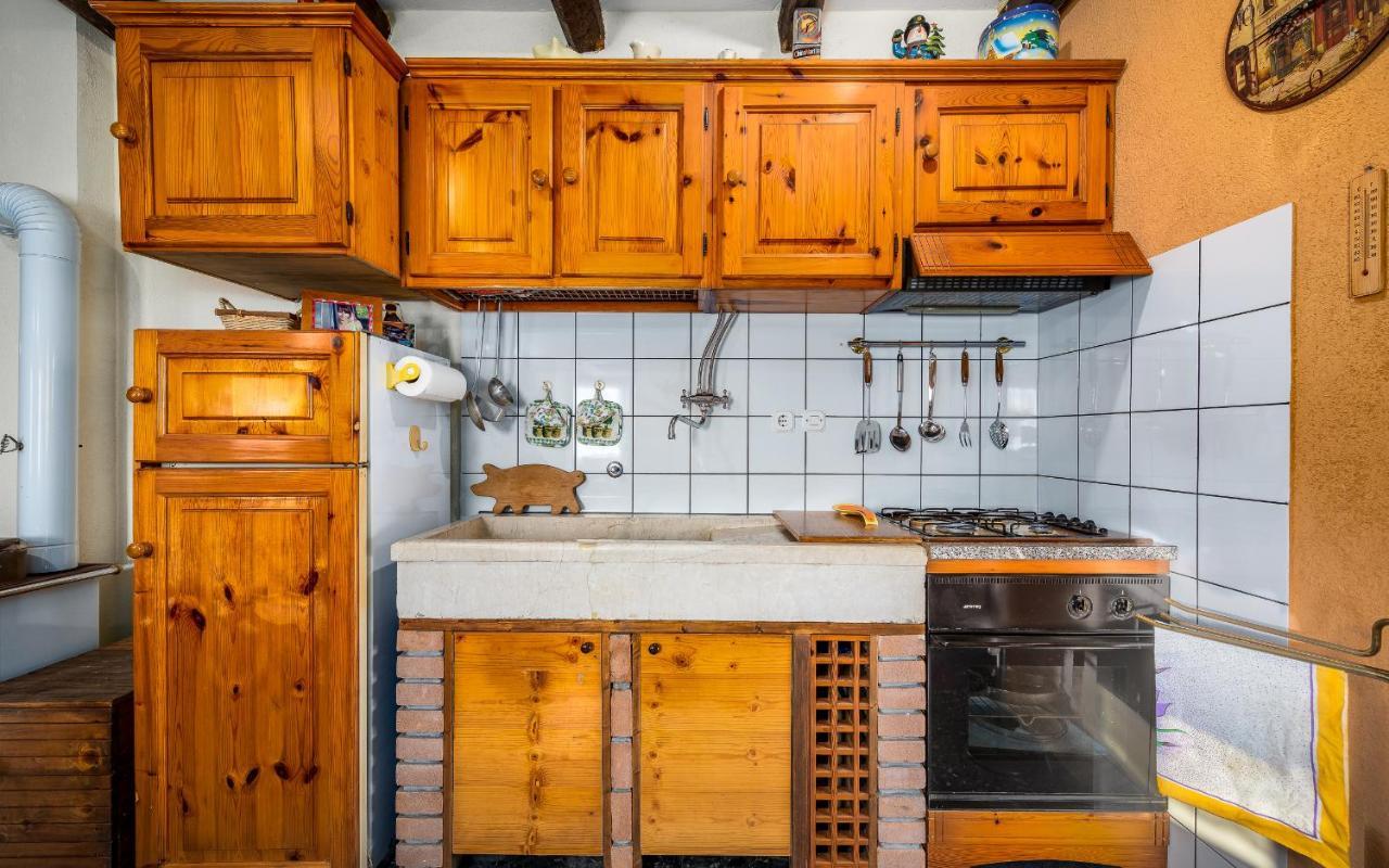 Holiday Home Mia&Emi Sovinjak Luaran gambar