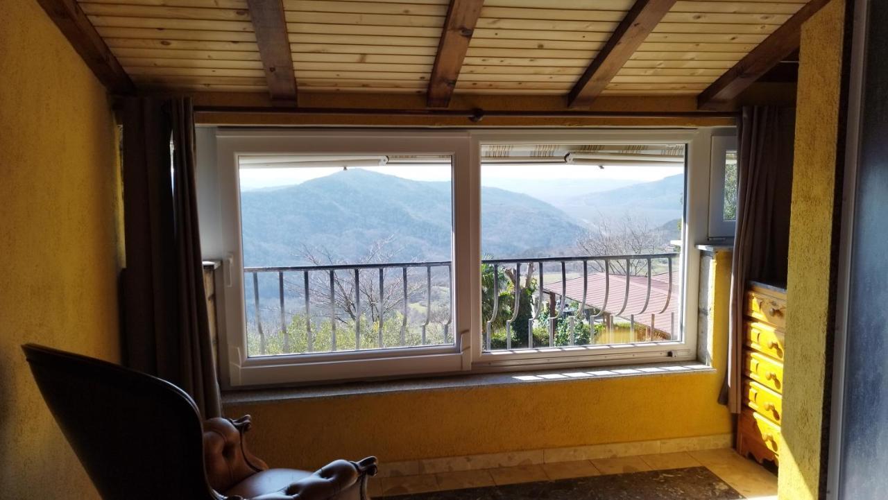 Holiday Home Mia&Emi Sovinjak Luaran gambar